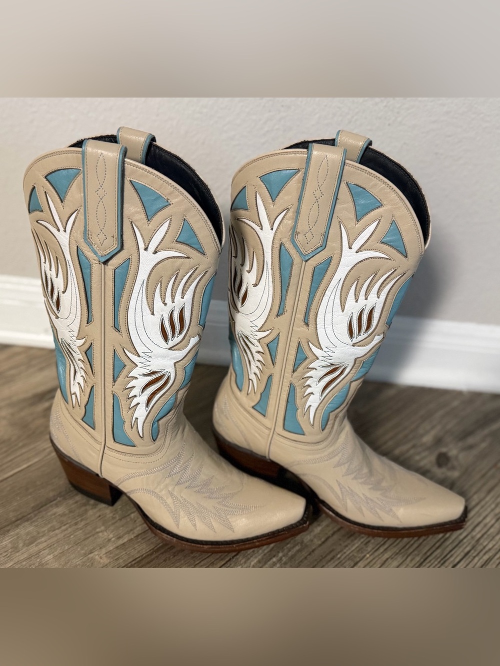 Azulado "Blue & Tan Goat" western boots 6.5 B